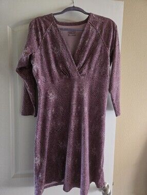 Patagonia Dress, Dusty Mauve Pattern, Wrap-Front & 3/4 Sleeve.